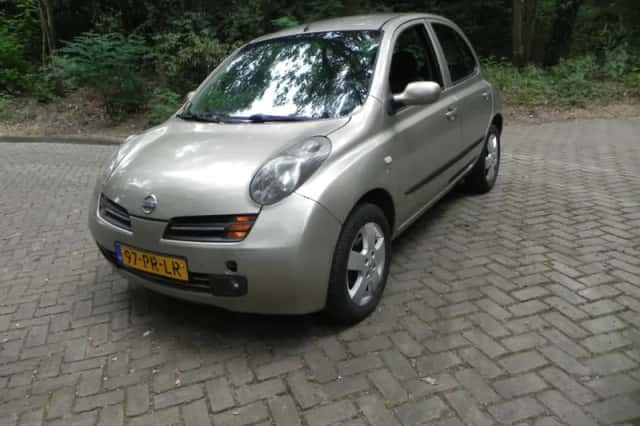 Nissan Micra (2004) thumbnail 2