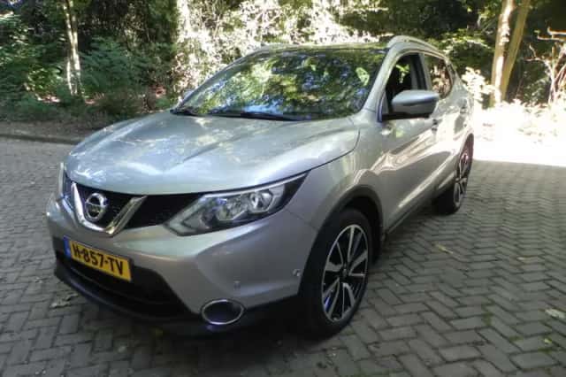Nissan Qashqai (2016) thumbnail 2