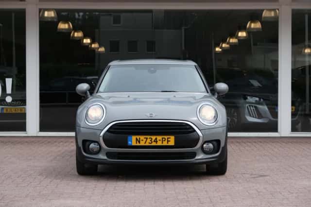 MINI Clubman (2018) thumbnail 3
