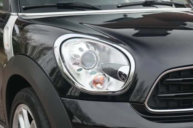 MINI Countryman (2016) thumbnail 2