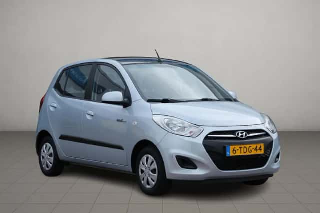 Hyundai i10 (2014) thumbnail 1