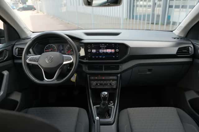 Volkswagen T-Cross (2020) thumbnail 2