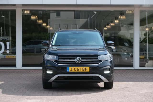 Volkswagen T-Cross (2020) thumbnail 3