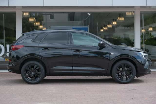 Opel Grandland (2024) thumbnail 4