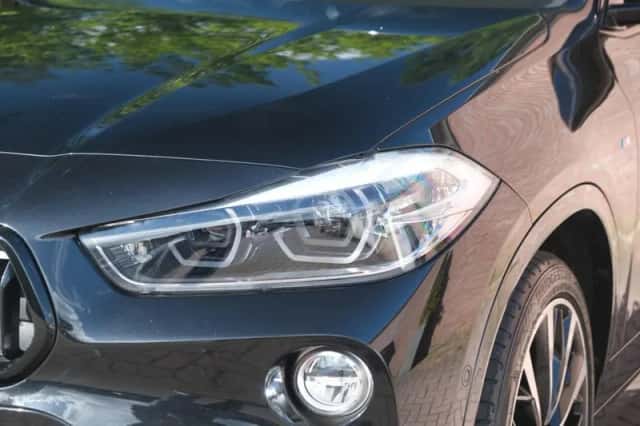 BMW X2 (2020) thumbnail 2
