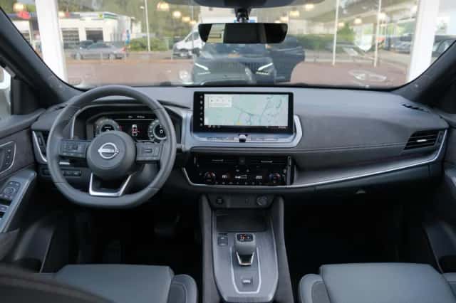 Nissan Qashqai (2023) thumbnail 2