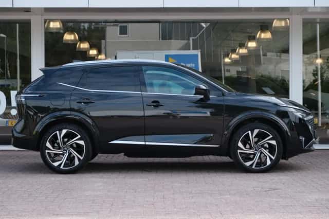 Nissan Qashqai (2023) thumbnail 4
