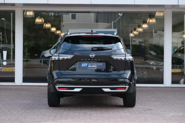 Nissan Qashqai (2023) thumbnail 5