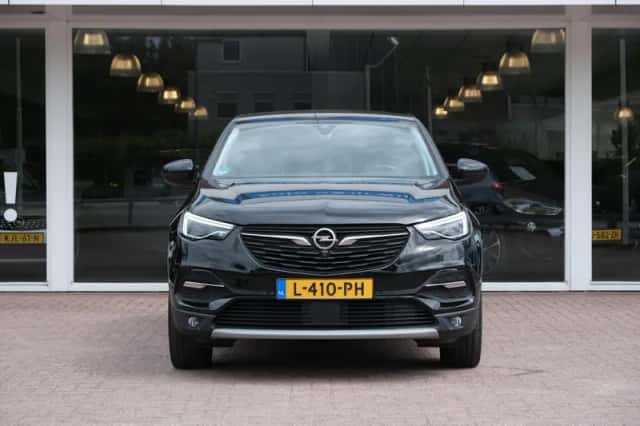Opel Grandland X (2021) thumbnail 3
