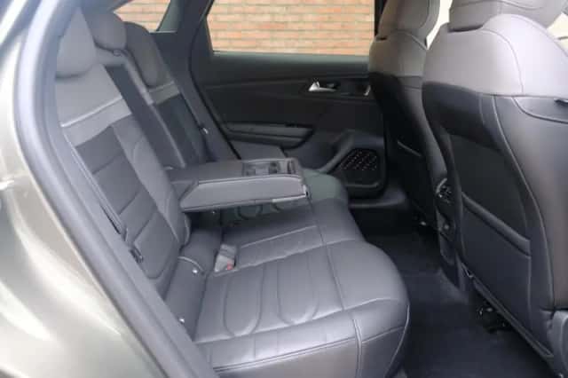 Citroën C5 X (2023) thumbnail 3