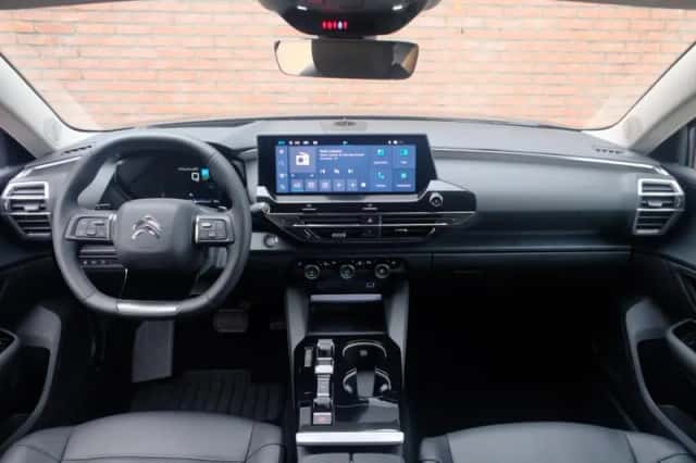 Citroën C5 X (2023) thumbnail 6