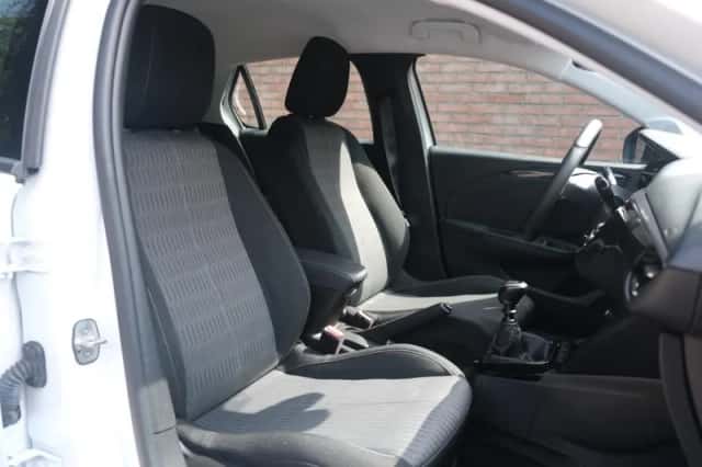 Opel Corsa (2023) thumbnail 5