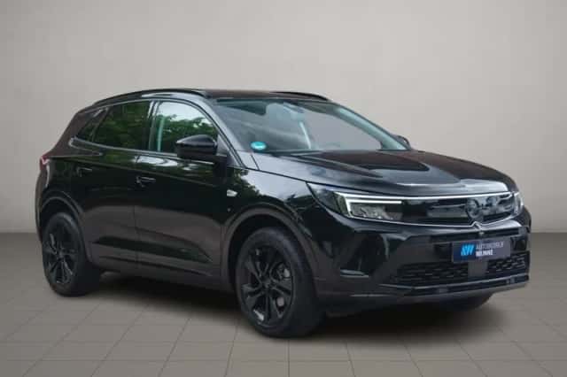 Opel Grandland (2024) thumbnail 1