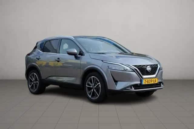 Nissan Qashqai (2023) thumbnail 1