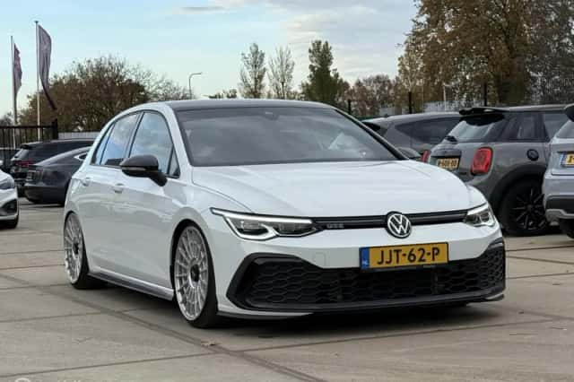 Volkswagen Golf (2021) thumbnail 5