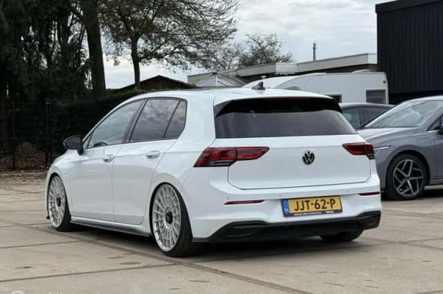 Volkswagen Golf (2021) thumbnail 6