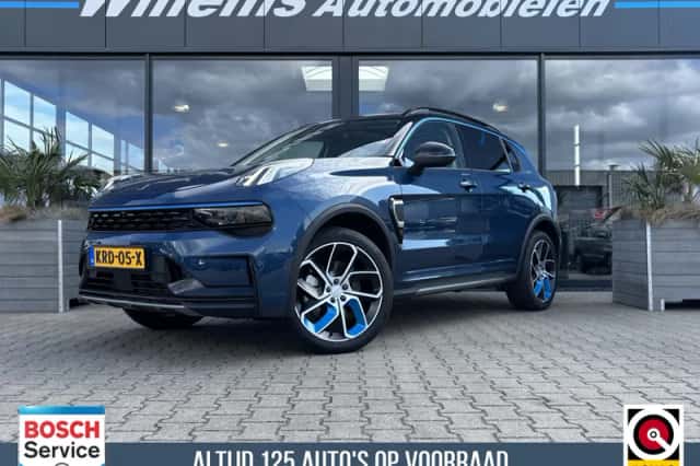 Lynk & Co 01 (2022) thumbnail 1