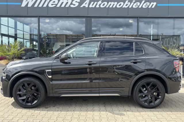 Lynk & Co 01 (2022) thumbnail 3