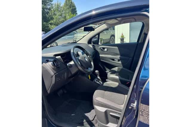 Renault Captur (2019) thumbnail 6