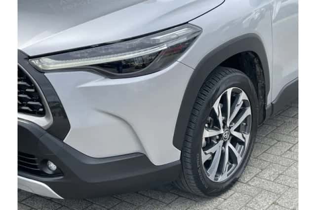 Toyota Corolla (2023) thumbnail 4