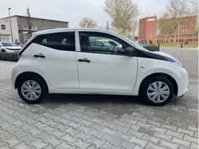 Toyota Aygo (2018) thumbnail 5