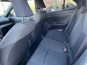 Toyota Yaris Cross (2022) thumbnail 14
