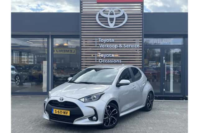Toyota Yaris (2022) thumbnail 1