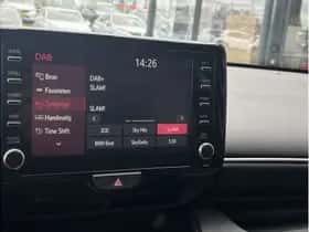 Toyota Yaris (2022) thumbnail 24