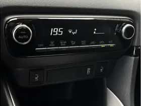 Toyota Yaris (2022) thumbnail 26