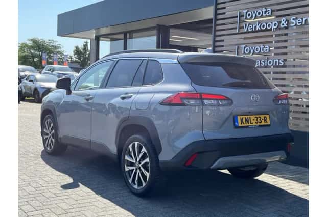 Toyota Corolla Cross (2024) thumbnail 3