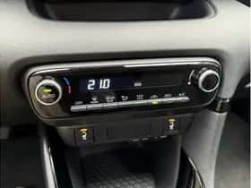 Toyota Yaris (2024) thumbnail 15
