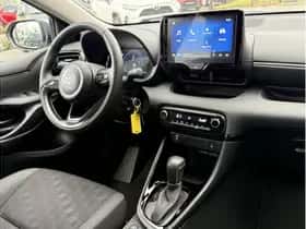 Toyota Yaris (2024) thumbnail 10