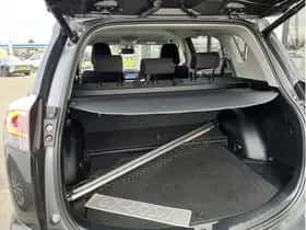 Toyota RAV4 (2016) thumbnail 15
