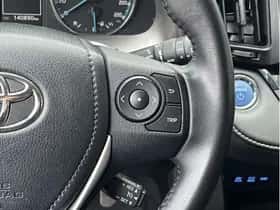 Toyota RAV4 (2016) thumbnail 20