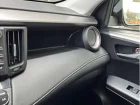 Toyota RAV4 (2016) thumbnail 29