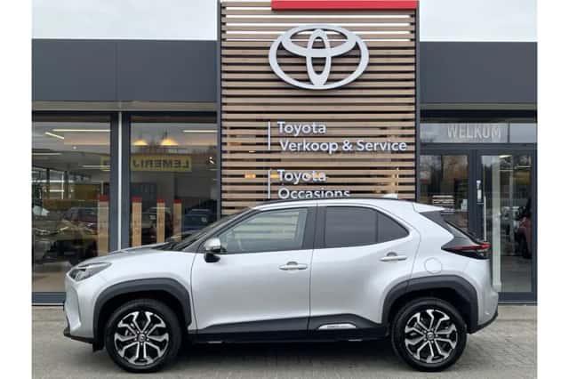 Toyota Yaris Cross (2025) thumbnail 2