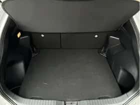 Toyota Yaris Cross (2025) thumbnail 16