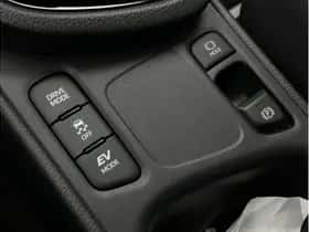 Toyota Yaris Cross (2025) thumbnail 29