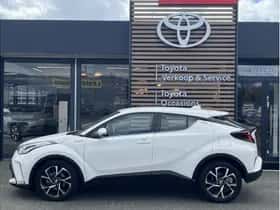 Toyota C-HR (2021) thumbnail 2