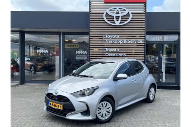 Toyota Yaris (2023) thumbnail 1