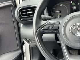 Toyota Yaris (2023) thumbnail 17