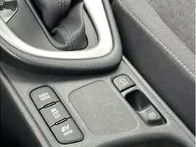 Toyota Yaris (2023) thumbnail 25