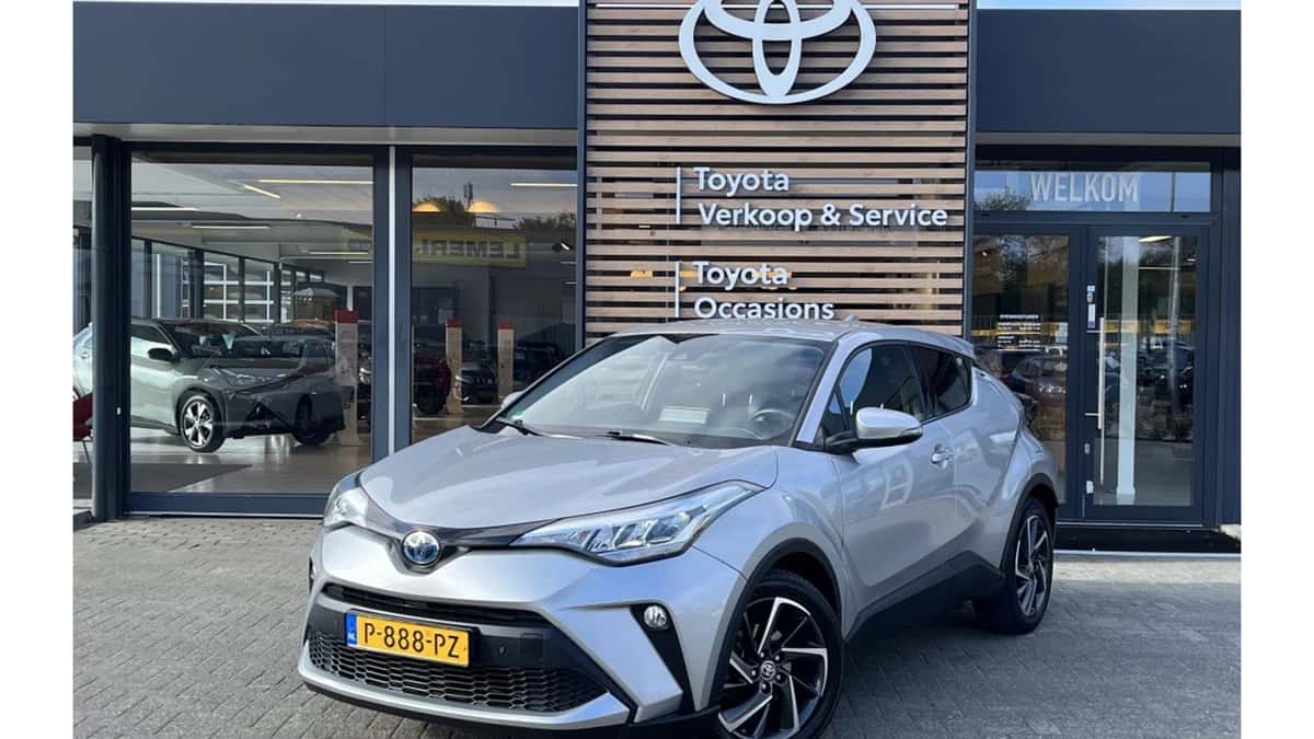 Toyota C-HR (2022) — foto 1