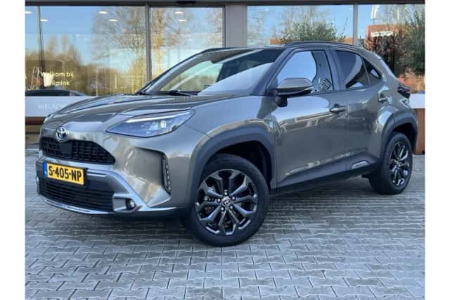 Toyota Yaris Cross (2023) thumbnail 1