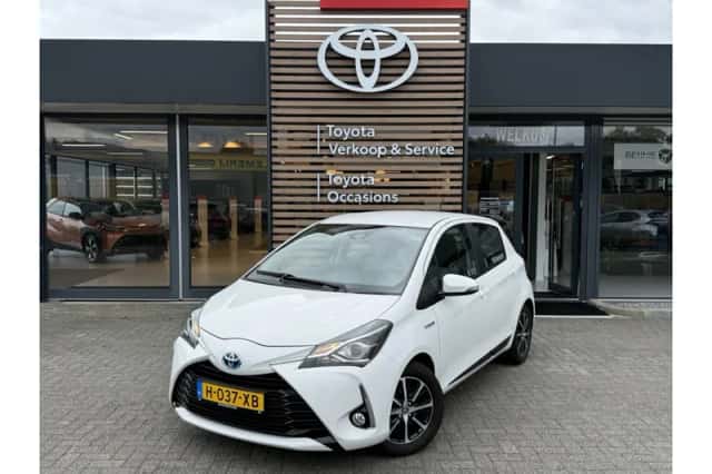 Toyota Yaris (2018) thumbnail 1