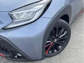 Toyota Aygo X (2024) thumbnail 2