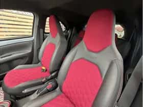 Toyota Aygo X (2024) thumbnail 12