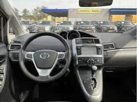 Toyota Verso (2016) thumbnail 16