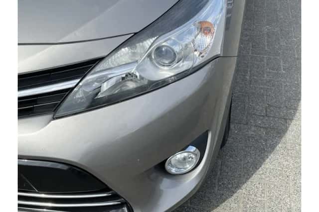 Toyota Verso (2016) thumbnail 6