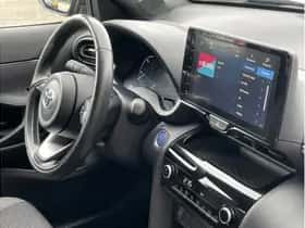 Toyota Yaris Cross (2022) thumbnail 8